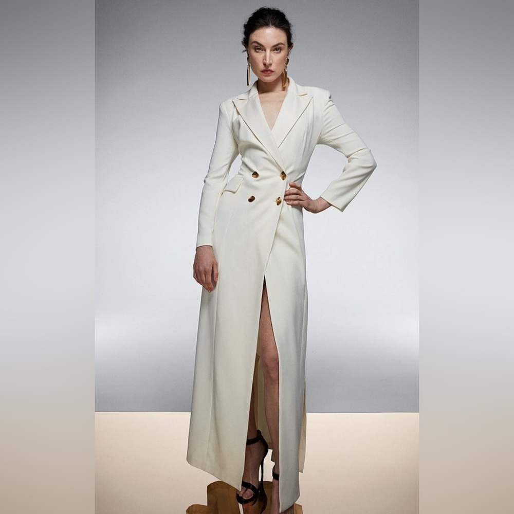 Elegant White Double-Breasted Women's Dress